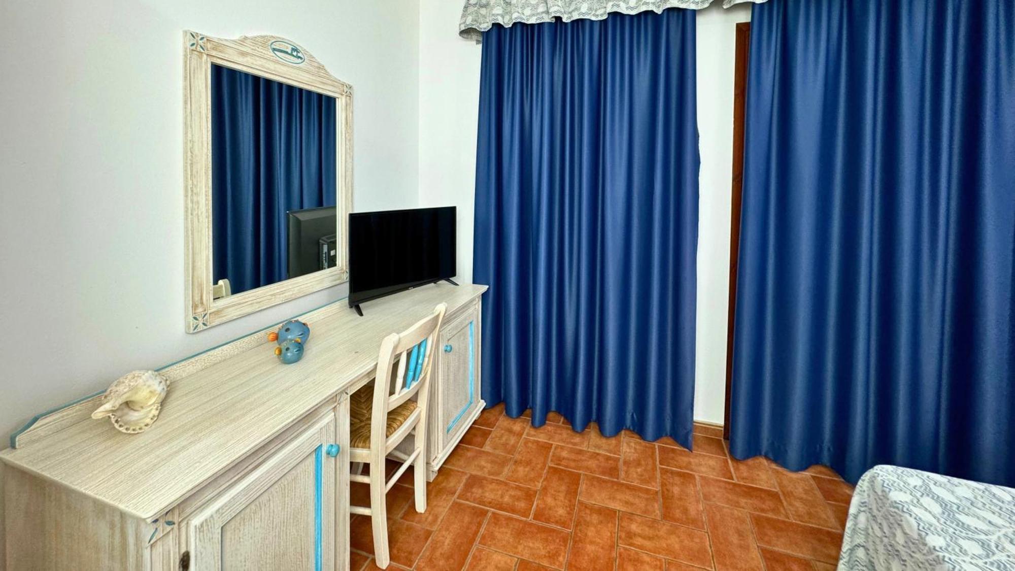 Hotel Le Sabbie 칼라세타 외부 사진