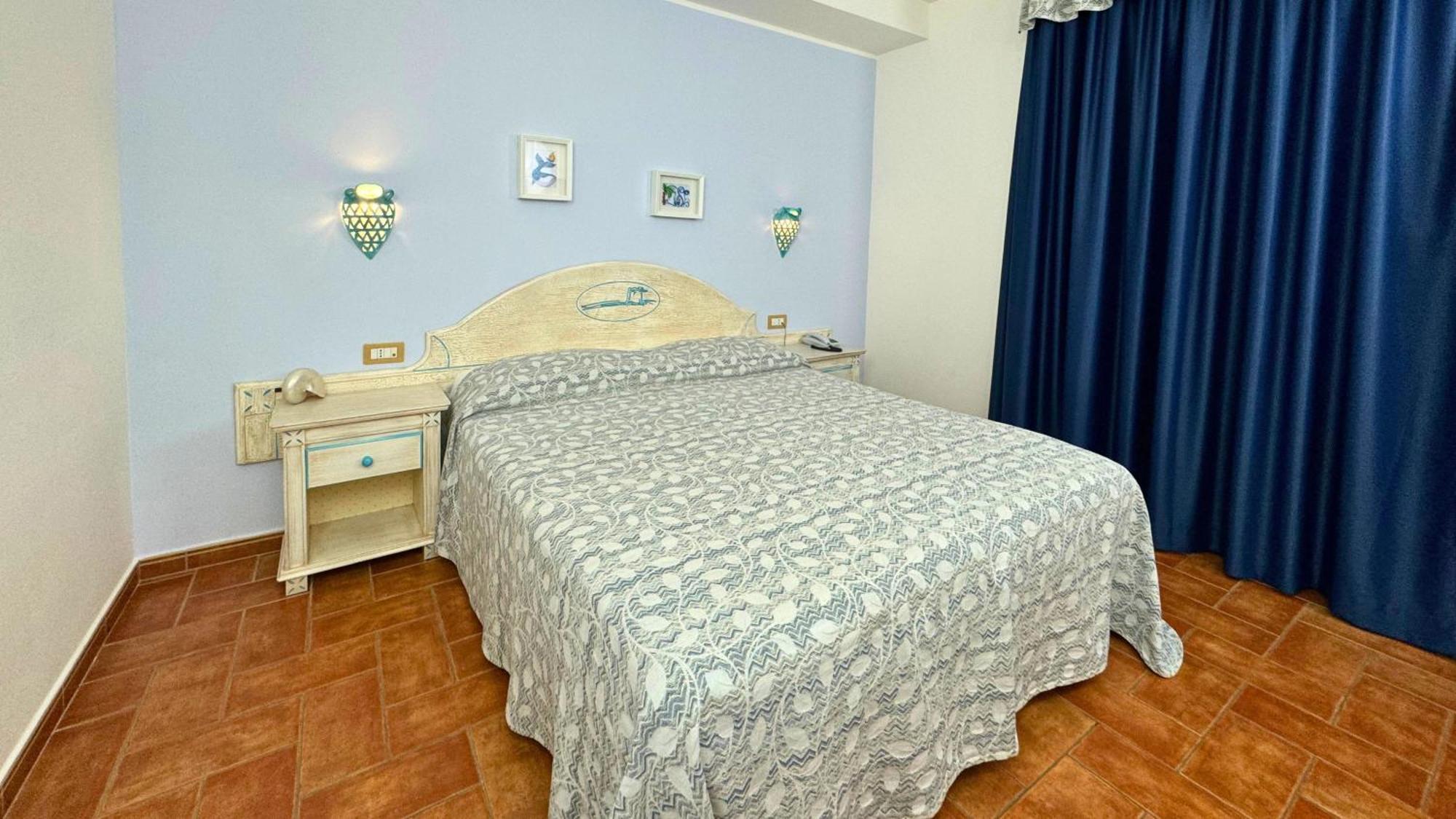 Hotel Le Sabbie 칼라세타 외부 사진