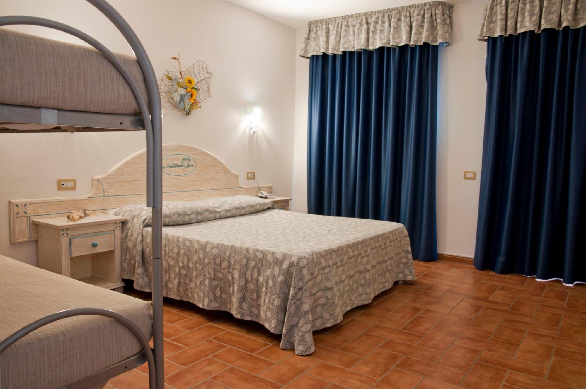 Hotel Le Sabbie 칼라세타 외부 사진